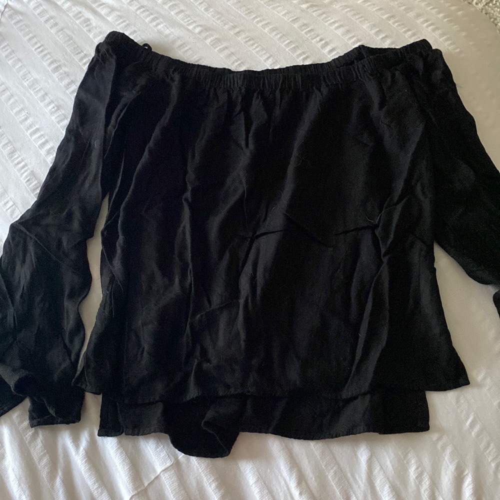 Cloth and Stone off the shoulder, XS, gently worn.